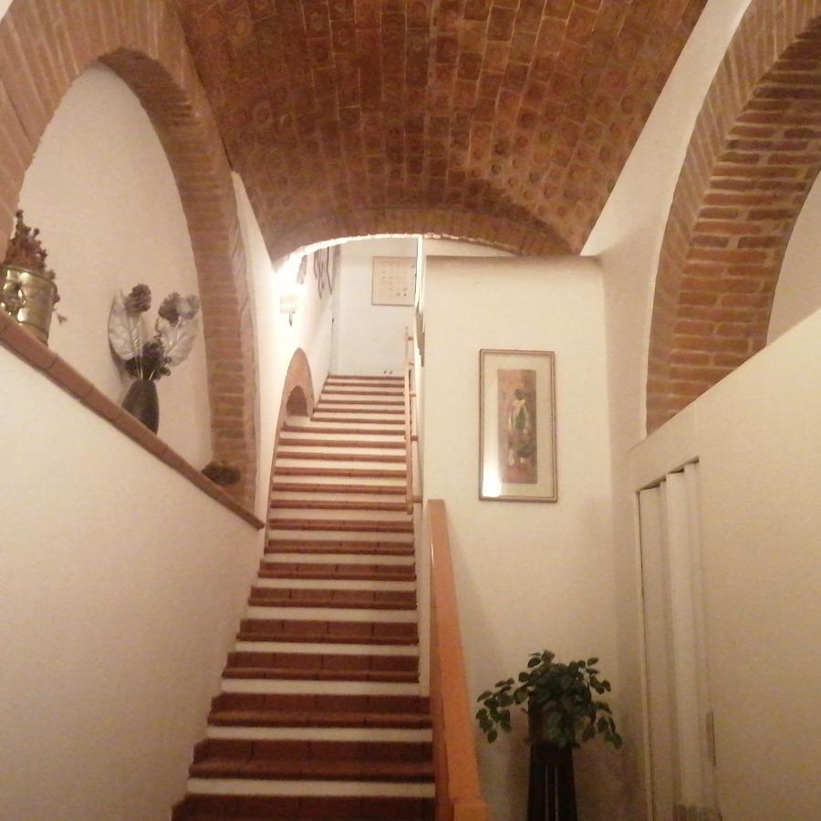 Hotel Residenza Schinardi Oristano Zewnętrze zdjęcie